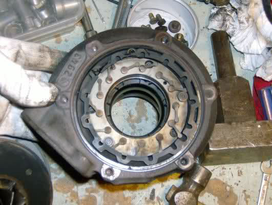 5 litros de la gasolina a 300 km
