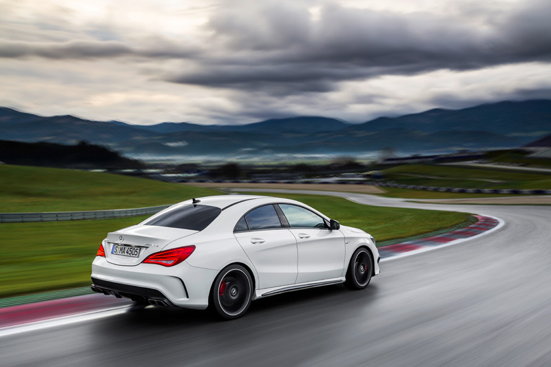 Nuevo Mercedes CLA 45 AMG