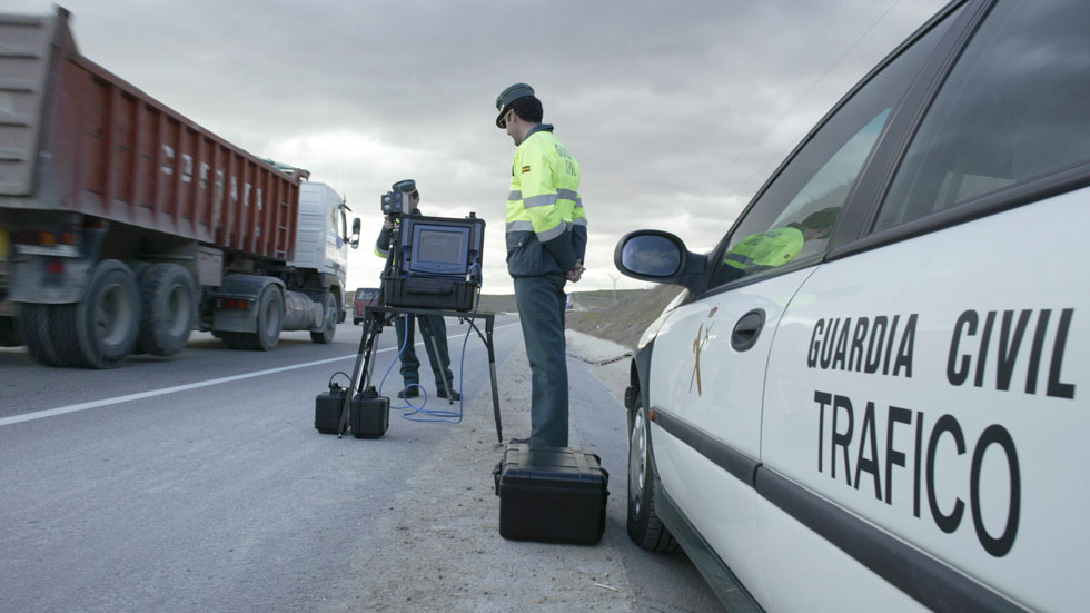 La DGT redobla la vigilancia en las carreteras secundarias