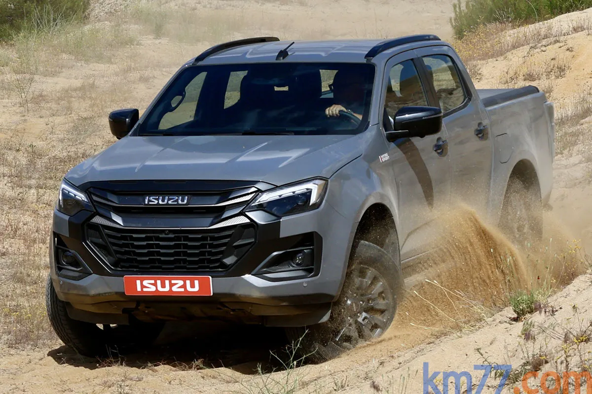 ISUZU D-MAX