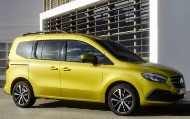 MERCEDES-BENZ CLASE T