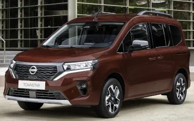 NISSAN TOWNSTAR
