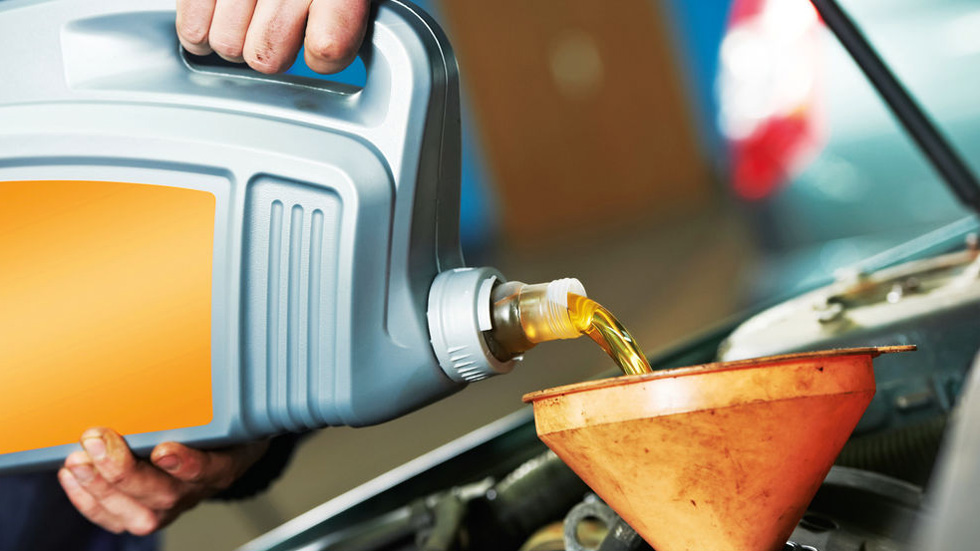 Si El Coche Pierde Aceite Pasa La Itv Dudas: ¿por qué mi coche pierde aceite? | Preguntas y dudas | Autopista.es