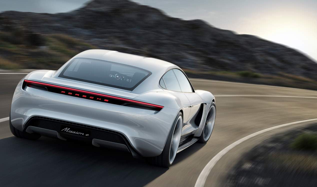 porsche-taycan-la-super-berlina-electrica-casi-a-punto