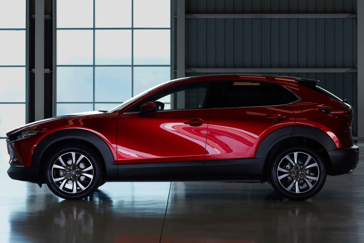 Mazda CX-30 2019: nuevas fotos del SUV que llega en septiembre