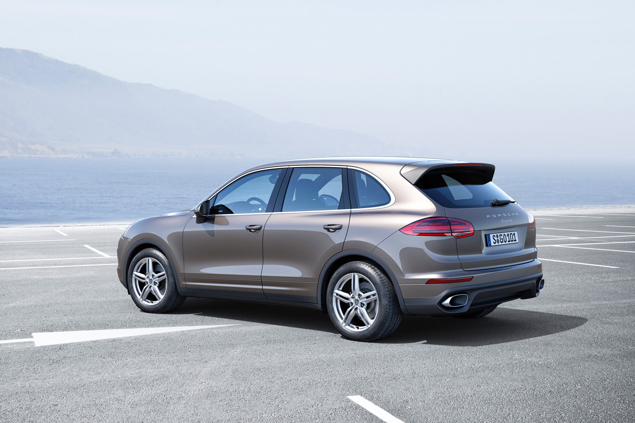 Porsche cayenne gts 2015