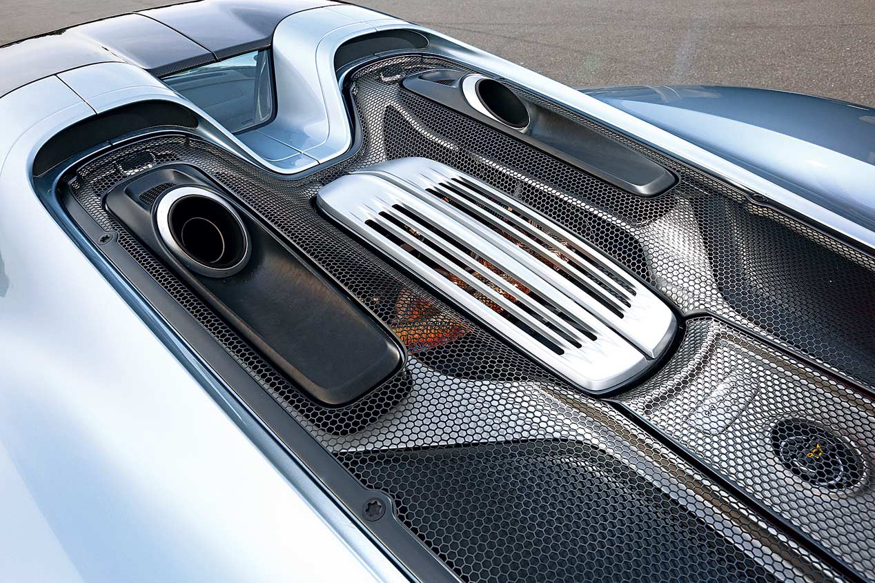 Comparativa: Bugatti Veyron Super Sport vs Ferrari LaFerrari y Porsche