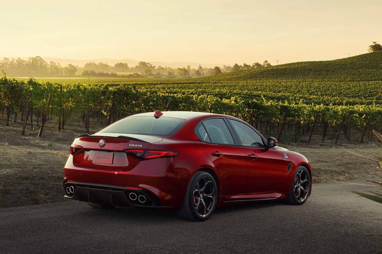El Alfa Romeo Giulia Tendr 225 M 225 S Versiones Incluida Una