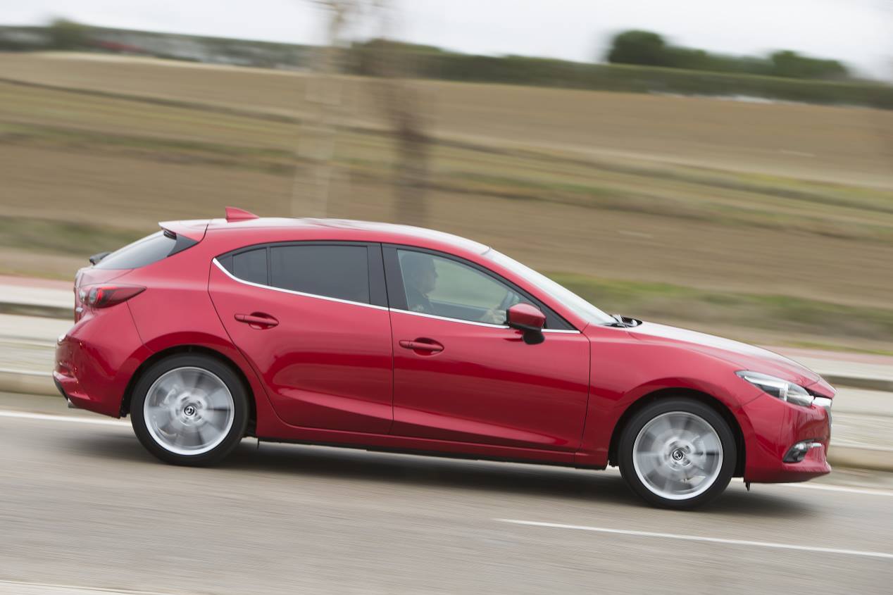 Mazda 3 skyactiv g