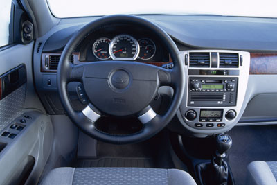 Daewoo nubira салон