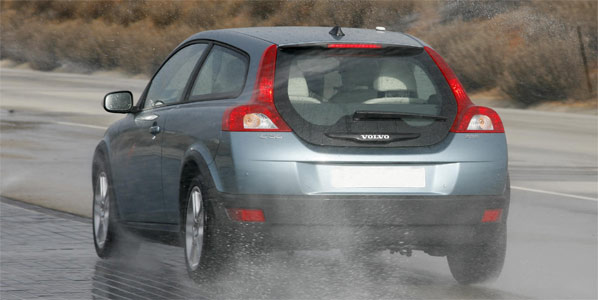Ford volvo uhds