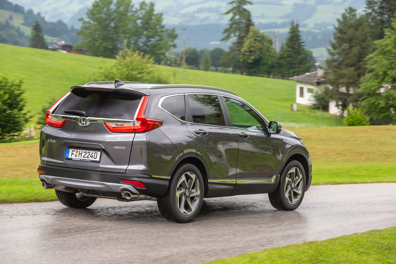 Хонда cr v 2018