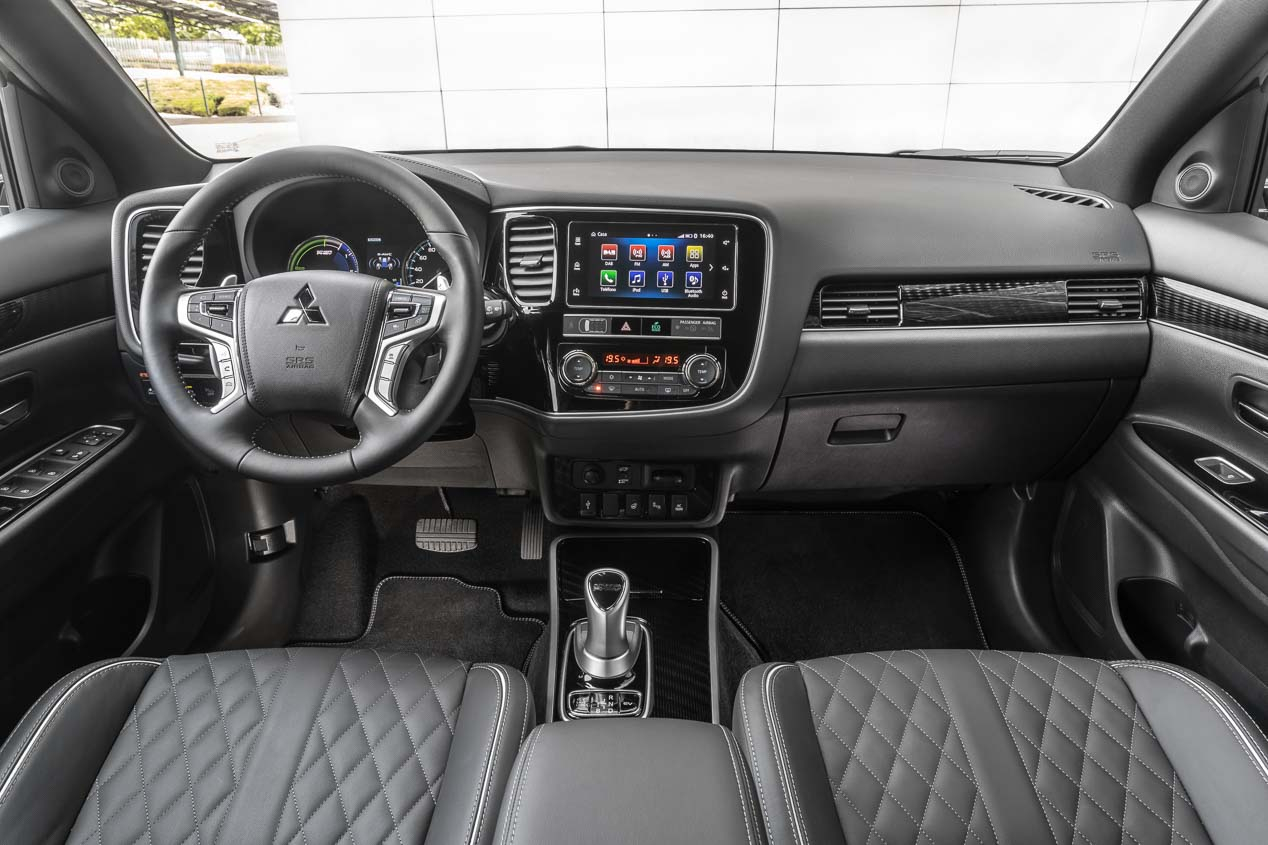 Mitsubishi Outlander Phev >> Mitsubishi Outlander PHEV 2019: prueba y precios del SUV ... Mitsubishi Outlander Phev >> Mitsubishi Outlander PHEV 2019: prueba y precios del SUV ...