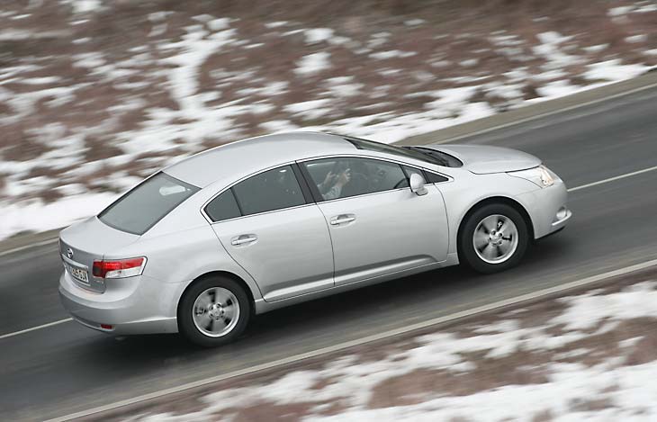 toyota avensis 2.0 d4d dpf