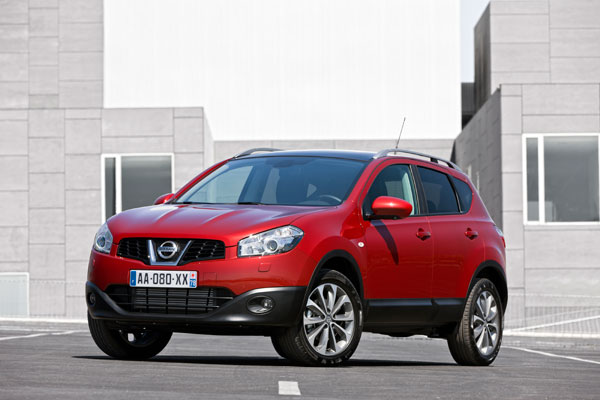 C1130 nissan qashqai
