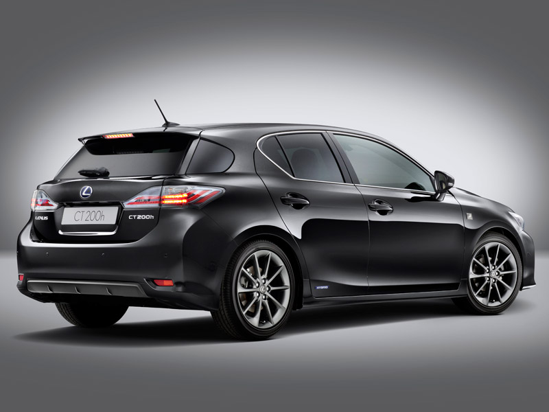 Lexus ct200h 2013