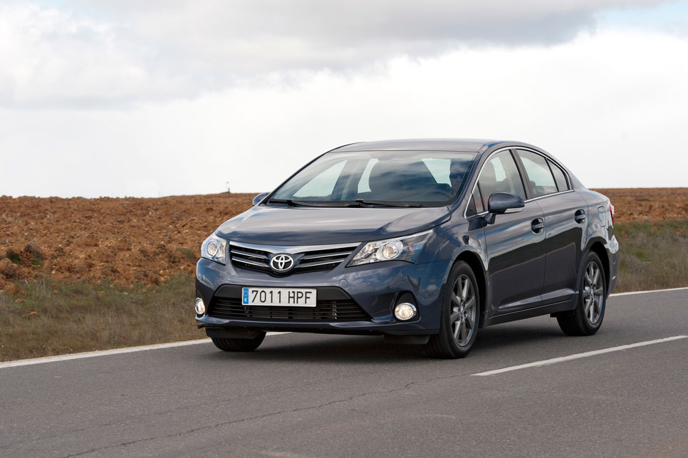 Toyota avensis 2014
