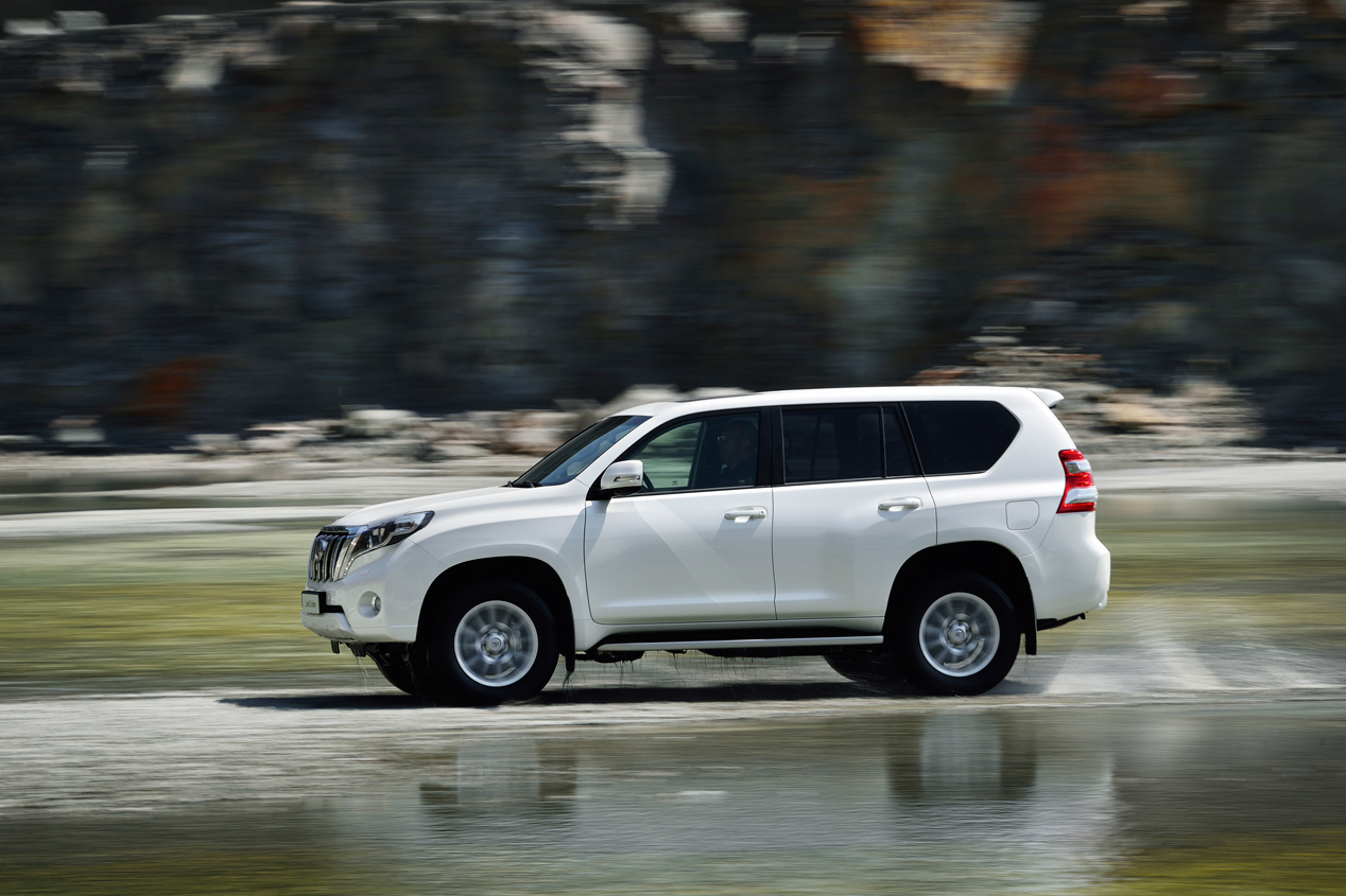 Toyota land cruiser 2015