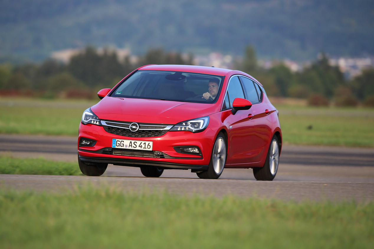 Opel astra turbo седан