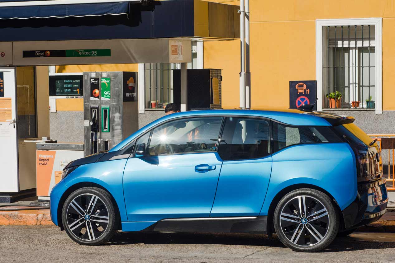 Bmw i3 rex характеристики