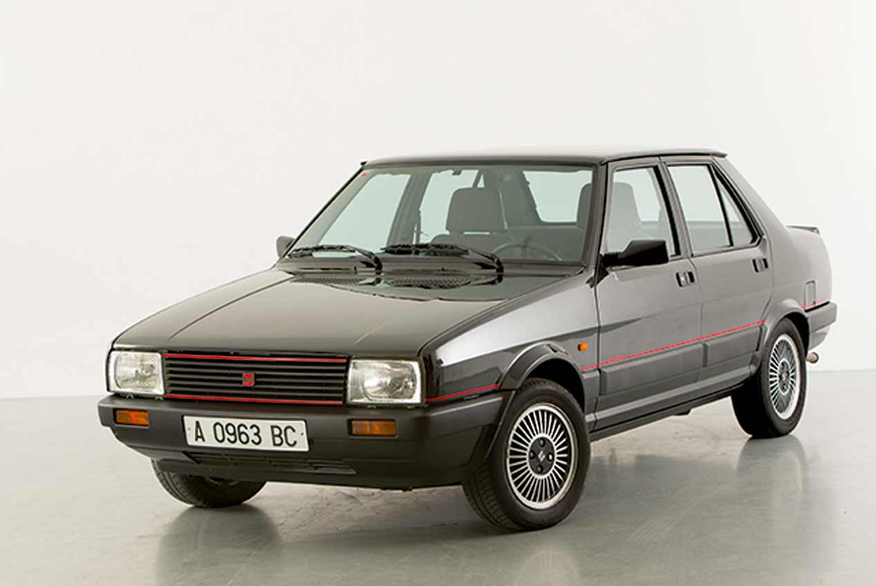 Радиатор seat malaga