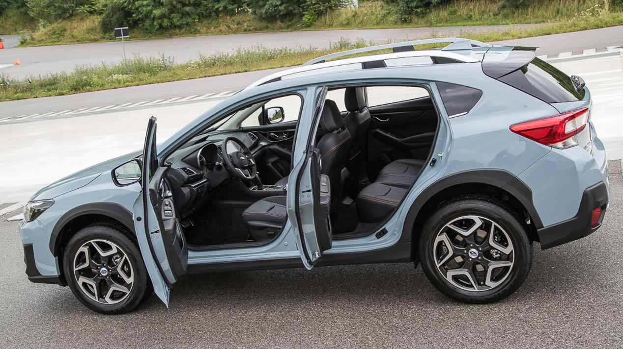 Subaru xv 2018 багажник Subaru xv 2018 багажник