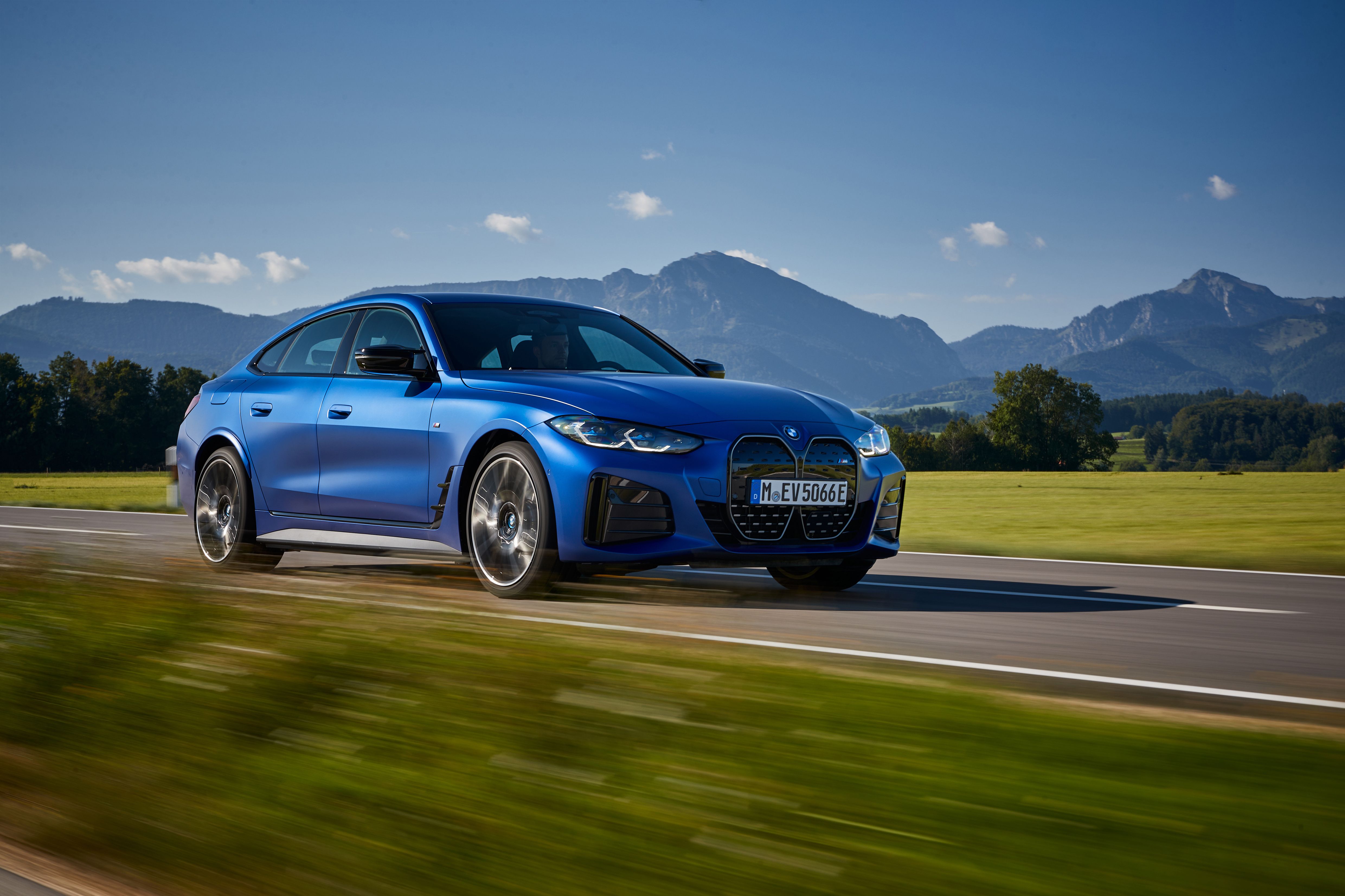 BMW i4 M50
