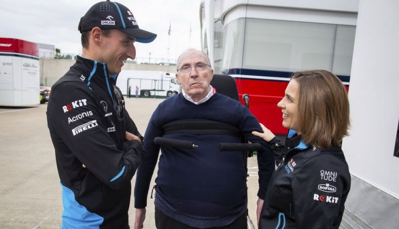 Frank Williams con su hija Claire y el piloto Robert Kubica en 2019