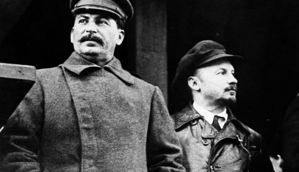 Stalin y su ministro de Defensa, Nikolai Bulganin, ministro de miembro de su círculo íntimo.