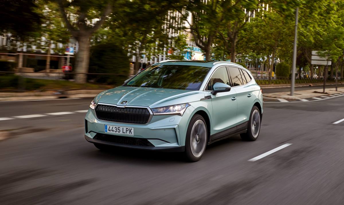 El Skoda Enyaq iV, mejor Todocamino o SUV grande (Large-Off Road)