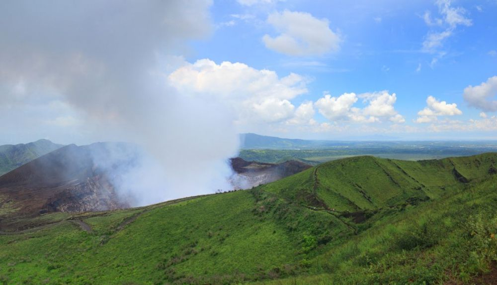 Vista panorámica del volcán Masaya