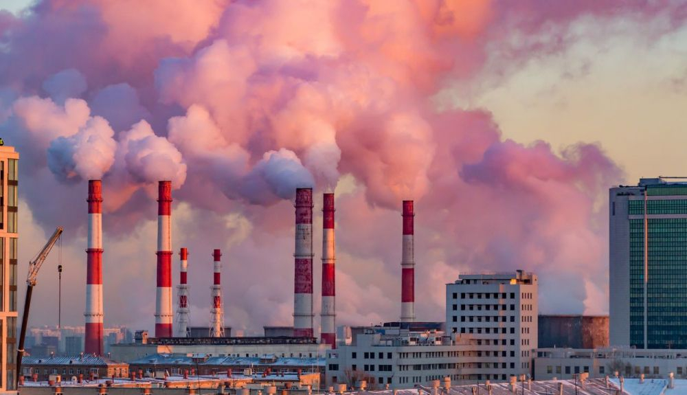 El plan incluye acciones encaminadas a la creación de sistemas de vigilancia para el efecto de la contaminación atmosférica en la salud. El plan incluye acciones encaminadas a la creación de sistemas de vigilancia para el efecto de la contaminación atmosférica en la salud.