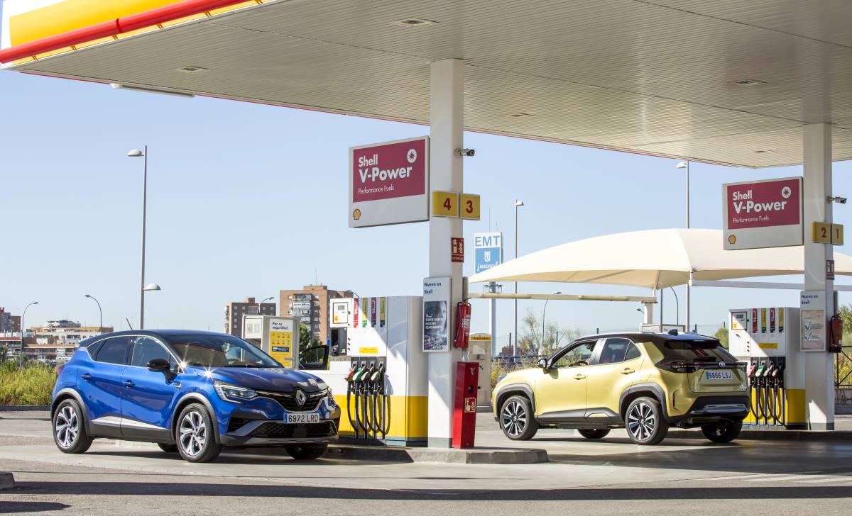Captur vs Yaris Cross  Tecnologías híbridas Renault   Toyota 4