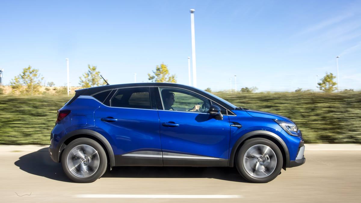 Captur vs Yaris Cross  Tecnologías híbridas Renault   Toyota 11