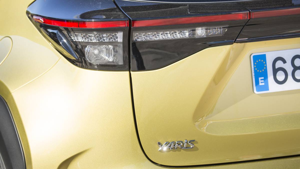 Captur vs Yaris Cross  Tecnologías híbridas Renault   Toyota 24