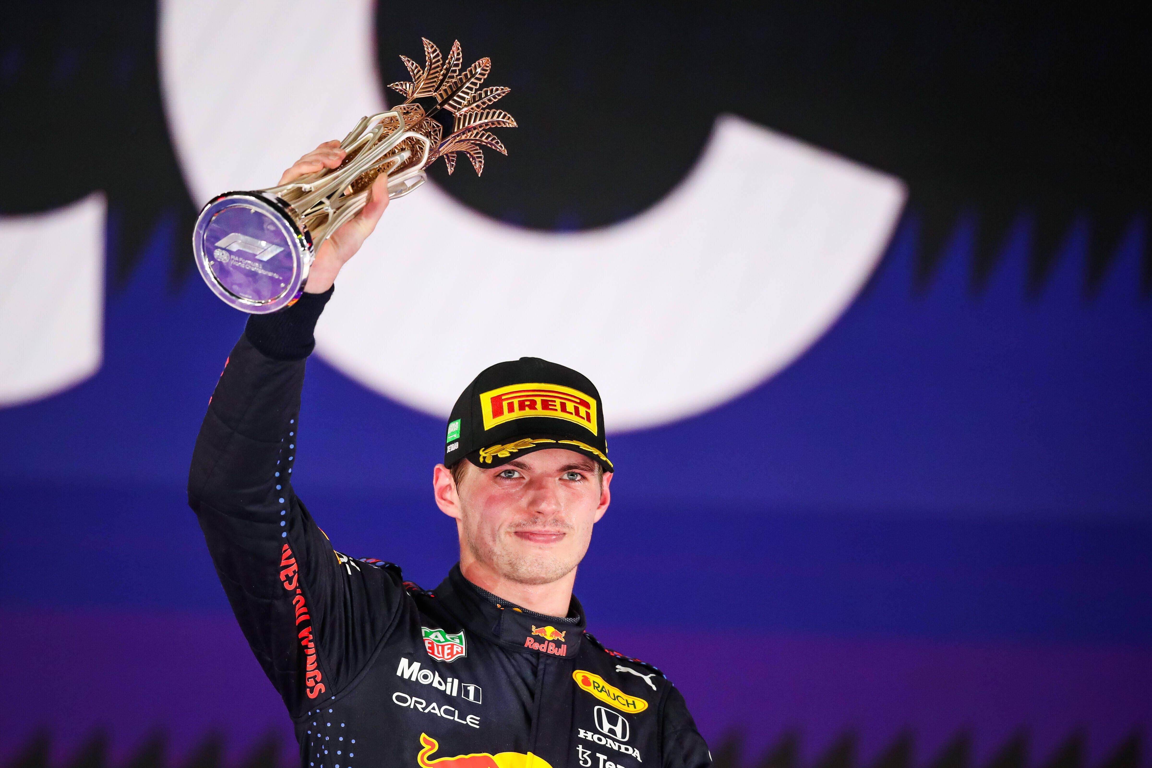 Max Verstappen se clasificó segundo en Yeda tras las dos sanciones recibidas