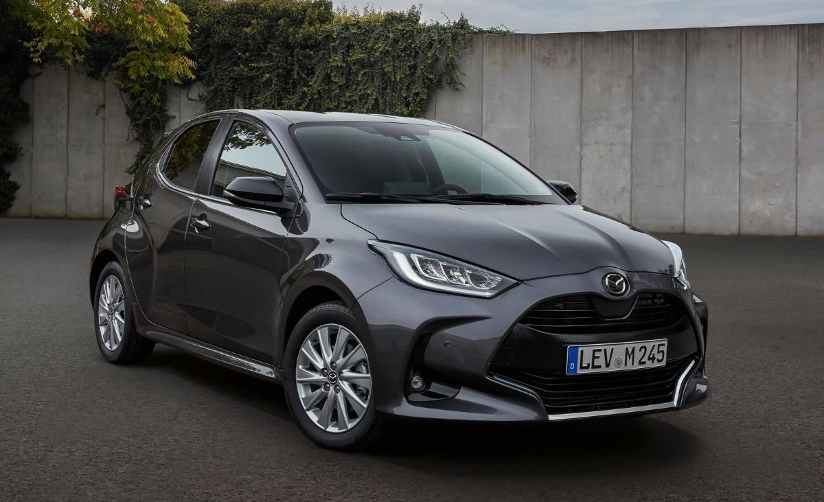 Mazda2 Hybrid 2022 6