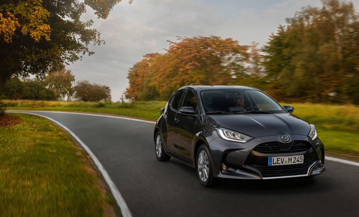Mazda2 Hybrid 2022 8
