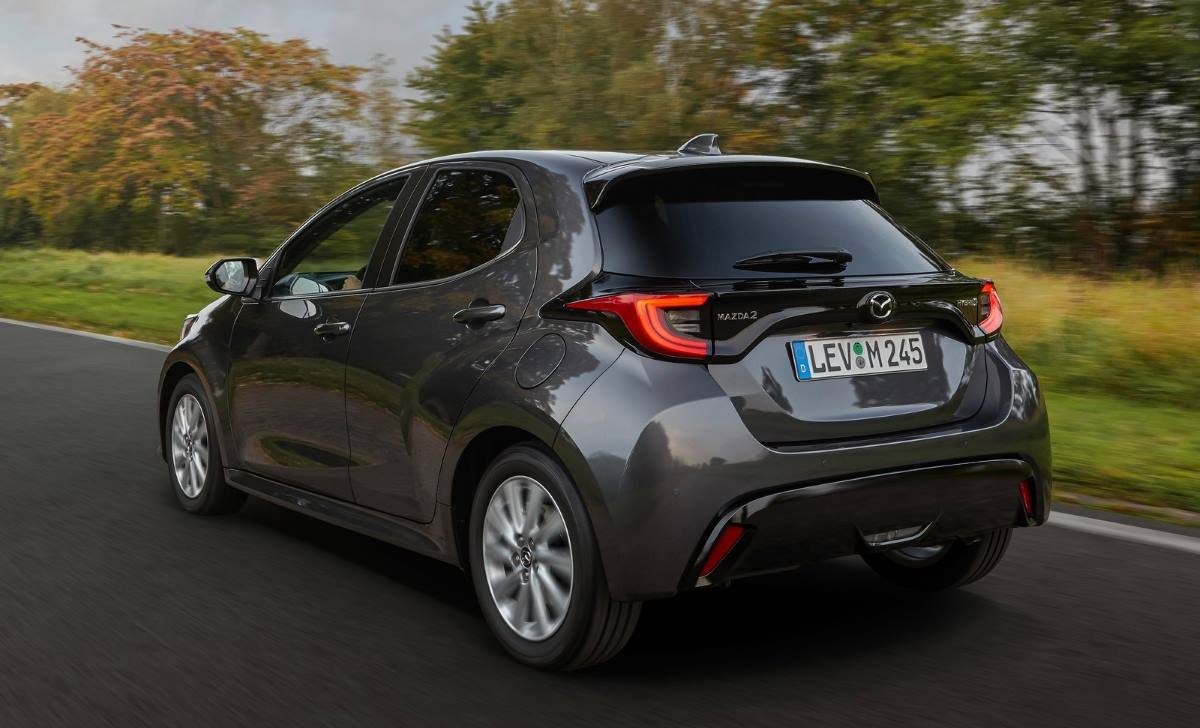 Mazda2 Hybrid 2022 11