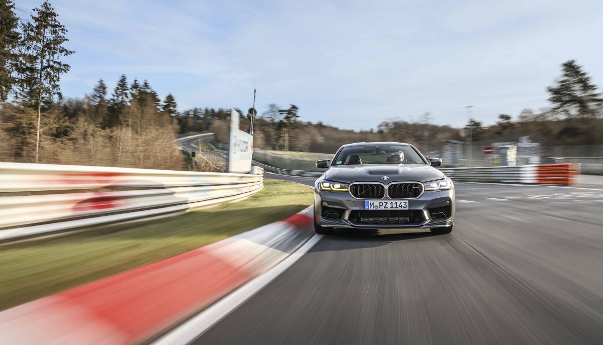 BMW M5 CS (1)