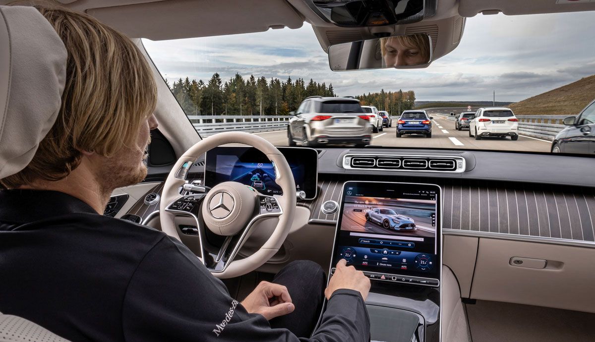 Anfac pide ya coches con nivel 4 de conducción autónoma en España 