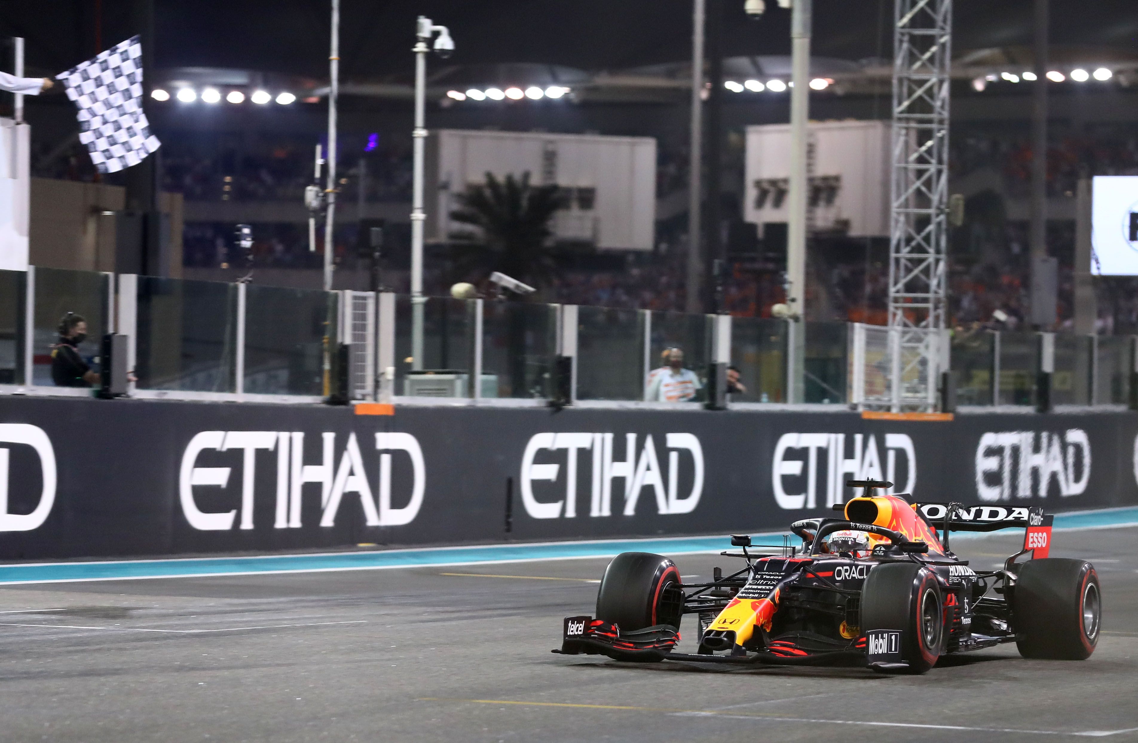 Victoria de Max Verstappen en la carrera de Abu Dabi