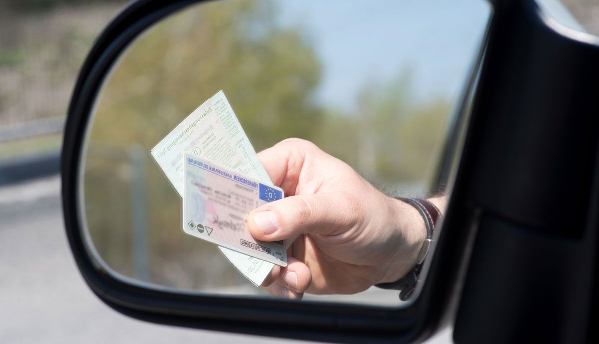 Miles de conductores se quedan sin cursos de recuperación de puntos del carné