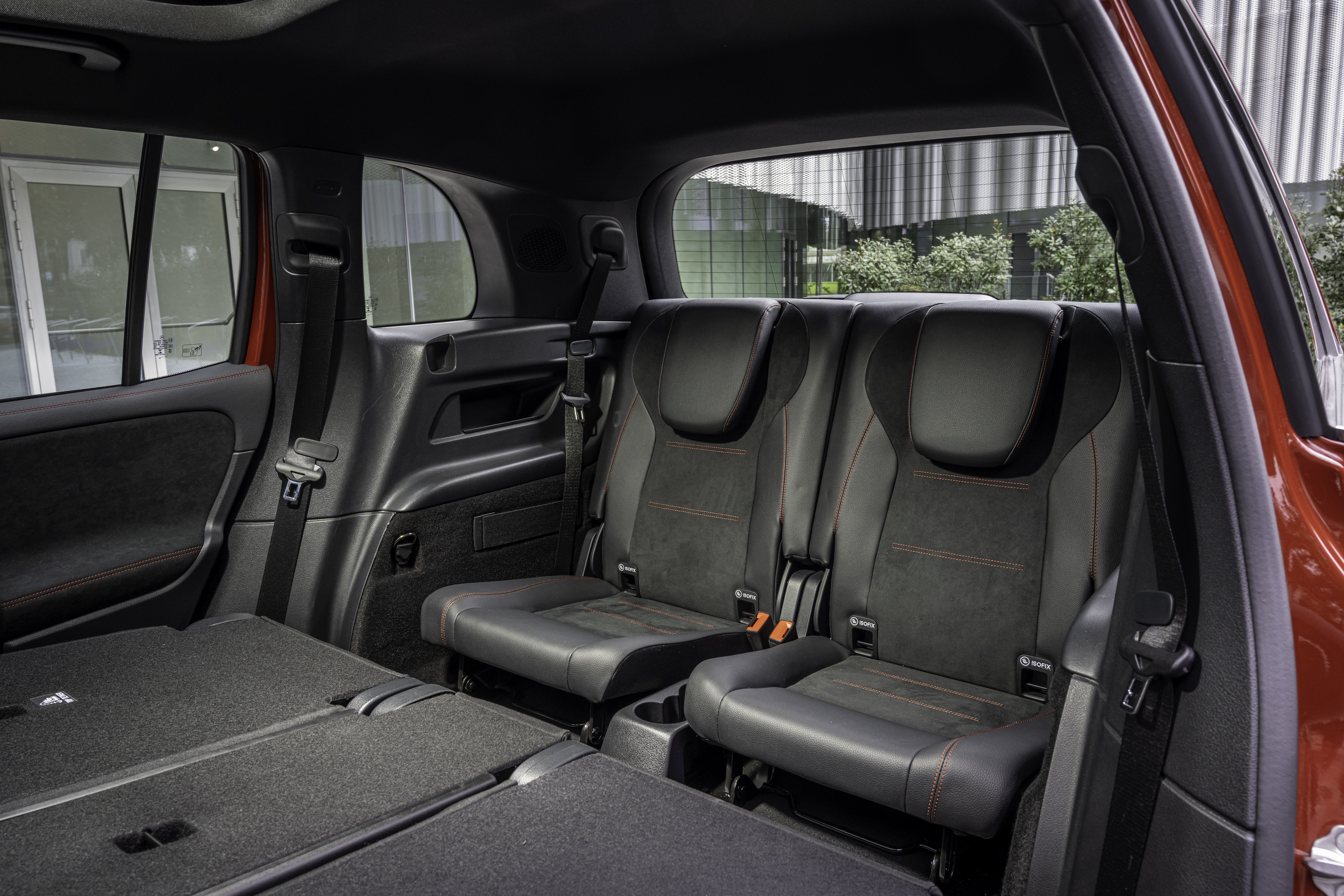 Mercedes EQB