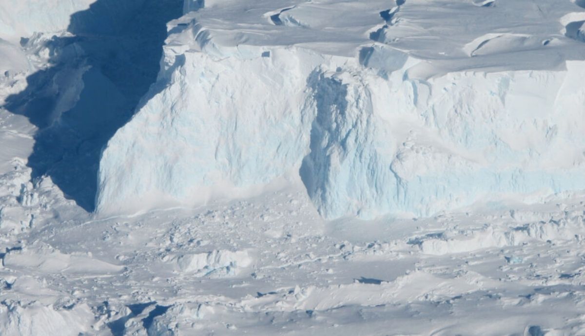 El glaciar Thwites puede colapsar a corto plazo y aumenta el nivel del mar.