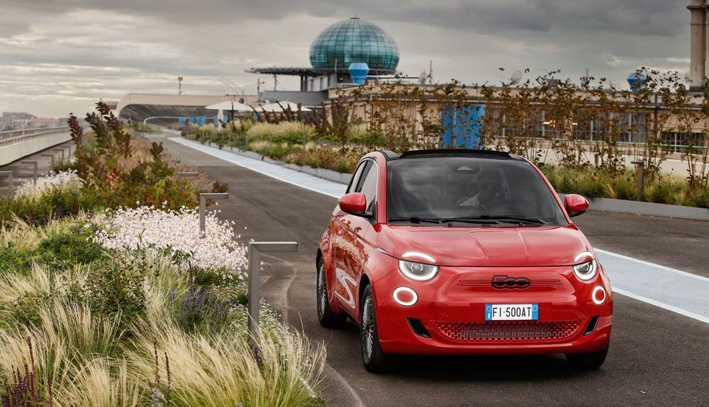 Fiat 500e (RED)