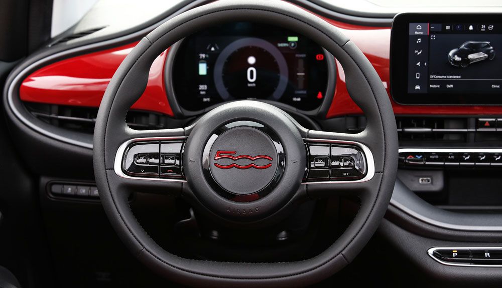 Fiat 500e (RED)