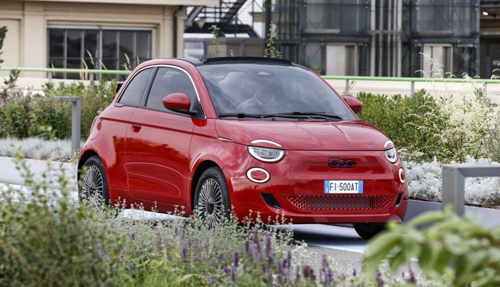 Fiat 500e (RED)