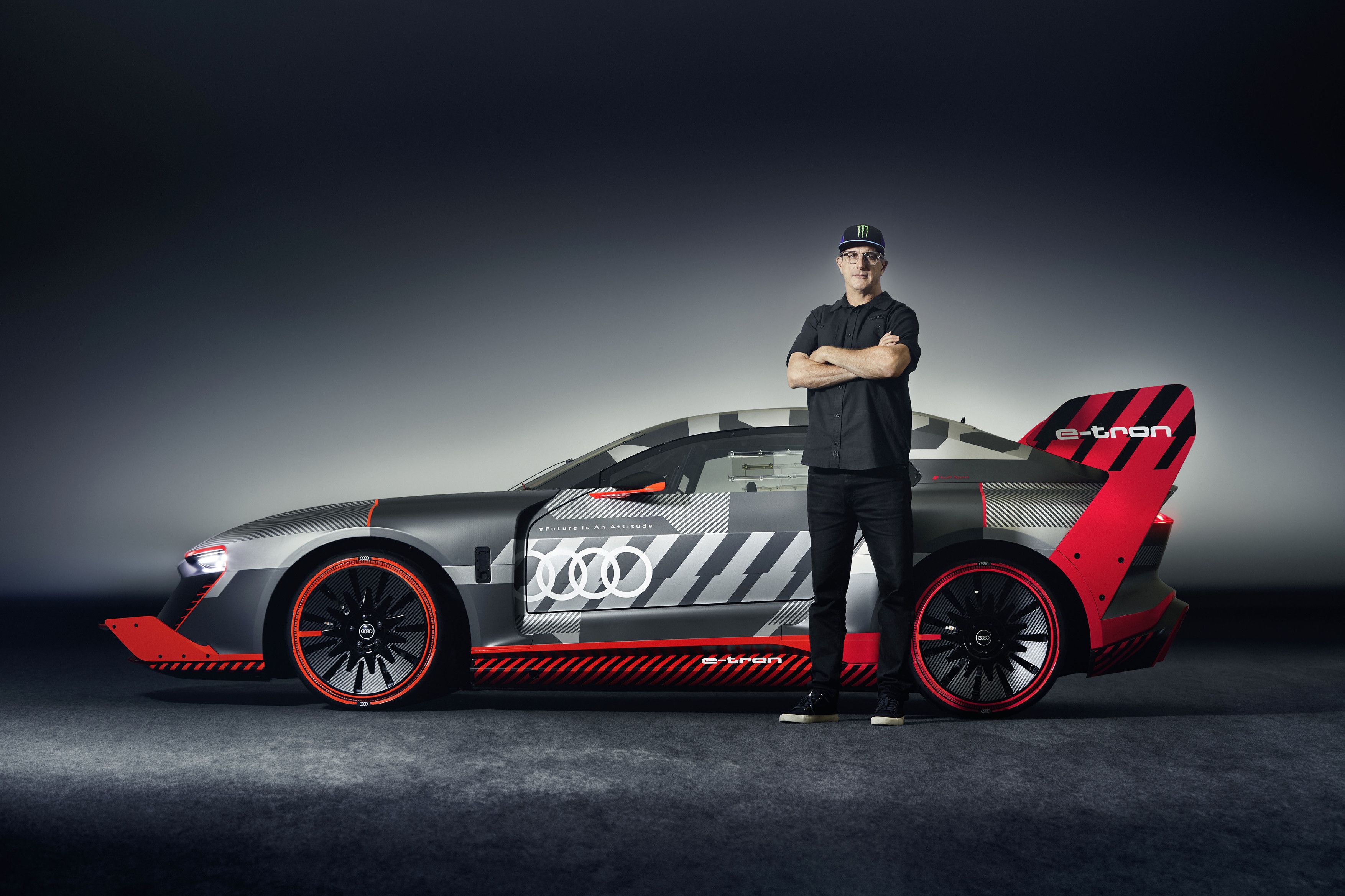 Audi S1 e-Tron Quattro Hooinitron y Ken Block