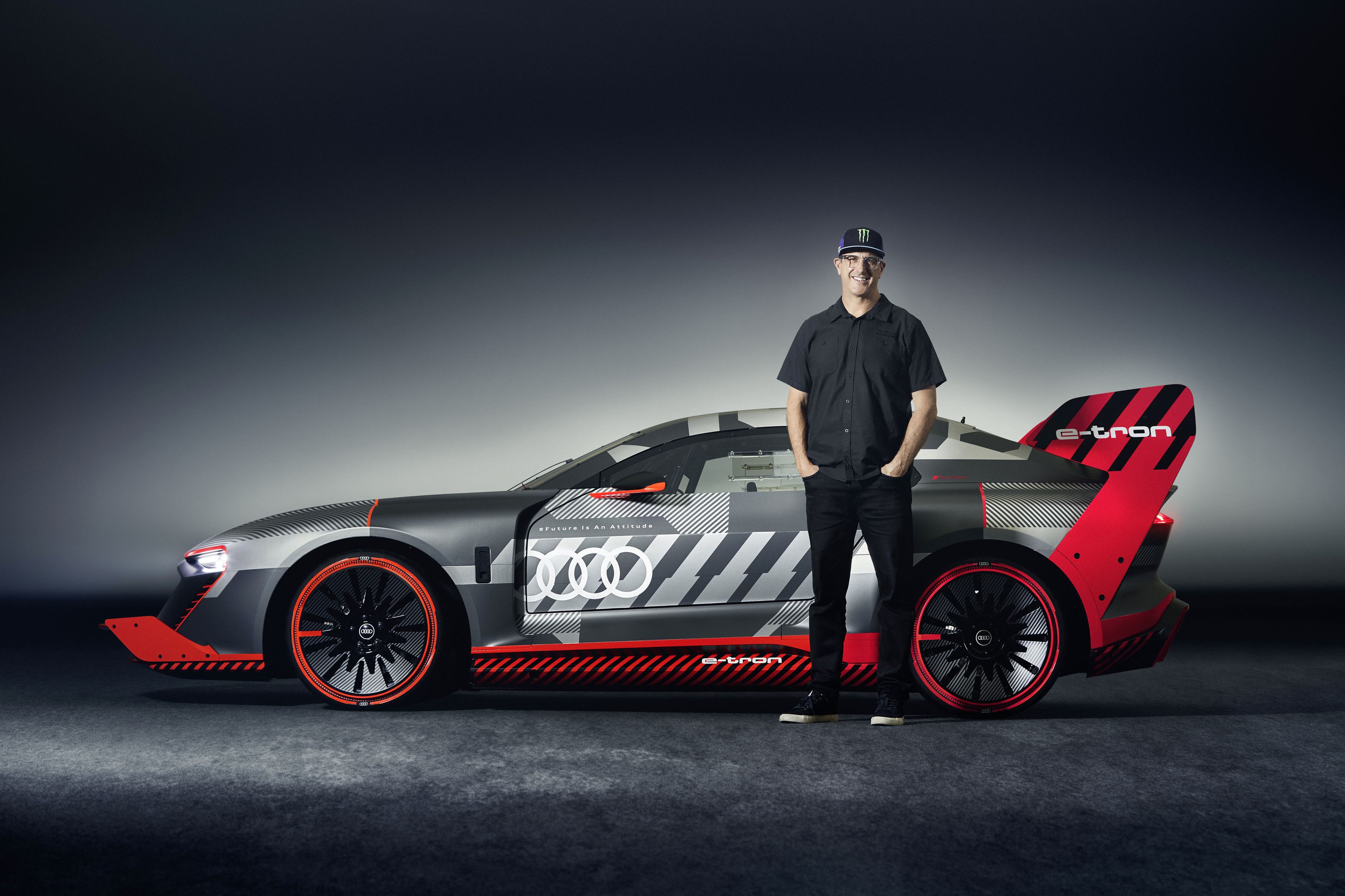 Audi S1 e-Tron Quattro Hooinitron y Ken Block